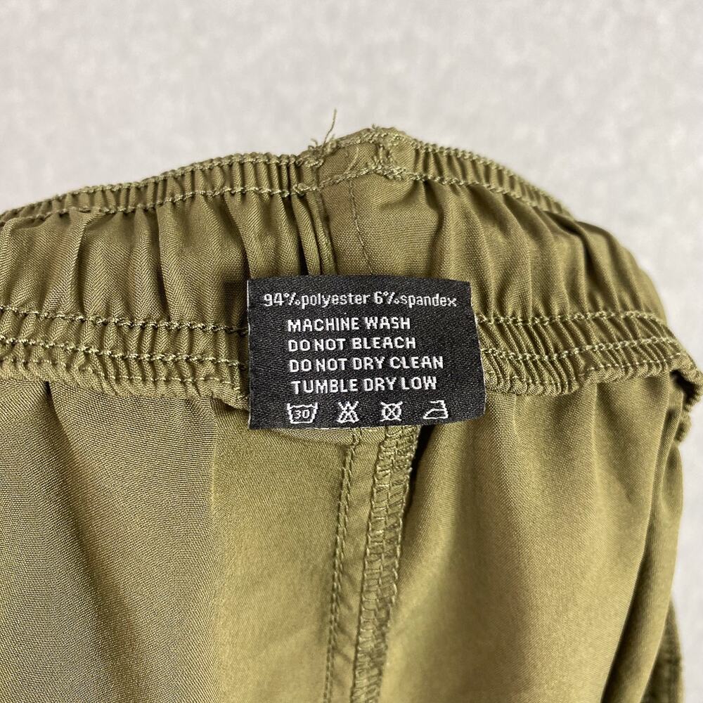 NFQ Shorts Mens L Green Training Short - Picture 6 of 6